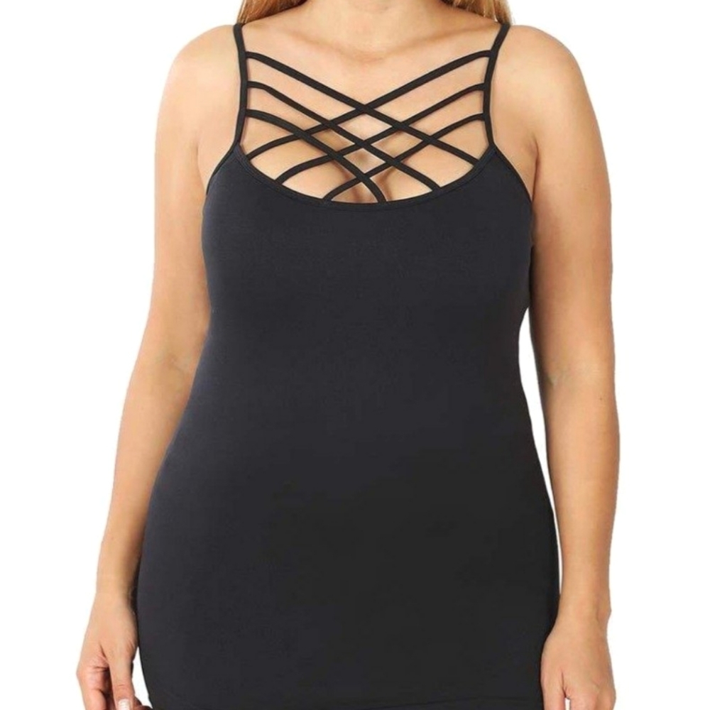 Plus Seamless Cami Tank Top - Picture 2 of 3